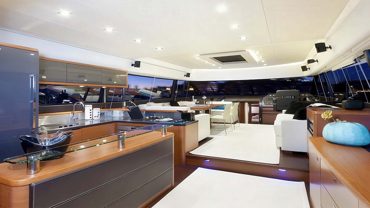 Аренда яхты Prestige 620 Kismet на Мальдивах